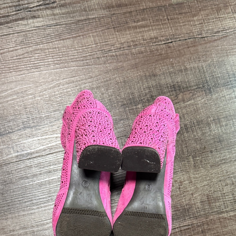 Pierre Dumas Fuchsia Ankle Booties - Picture 5 of 11